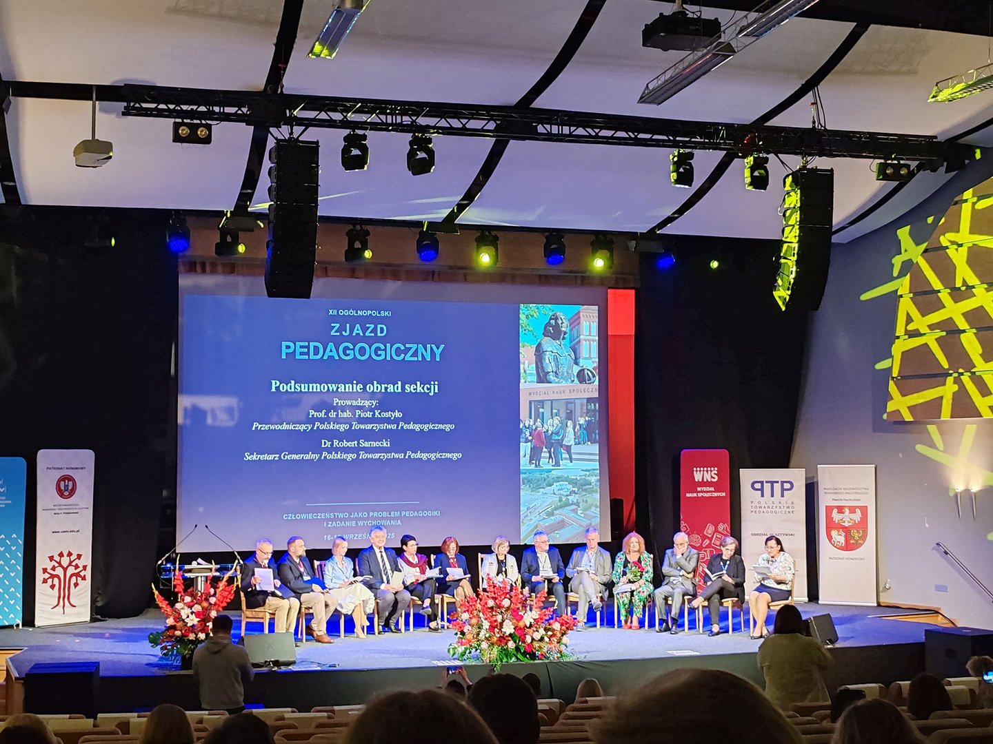 rozmówcy podczas zjazdu rozmówcy podczas zjazdu