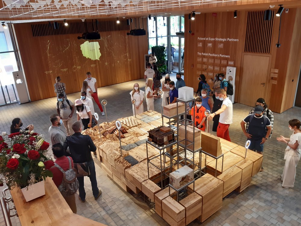 Wnętrze Pawilonu Polski na Expo 2020 w Dubaju