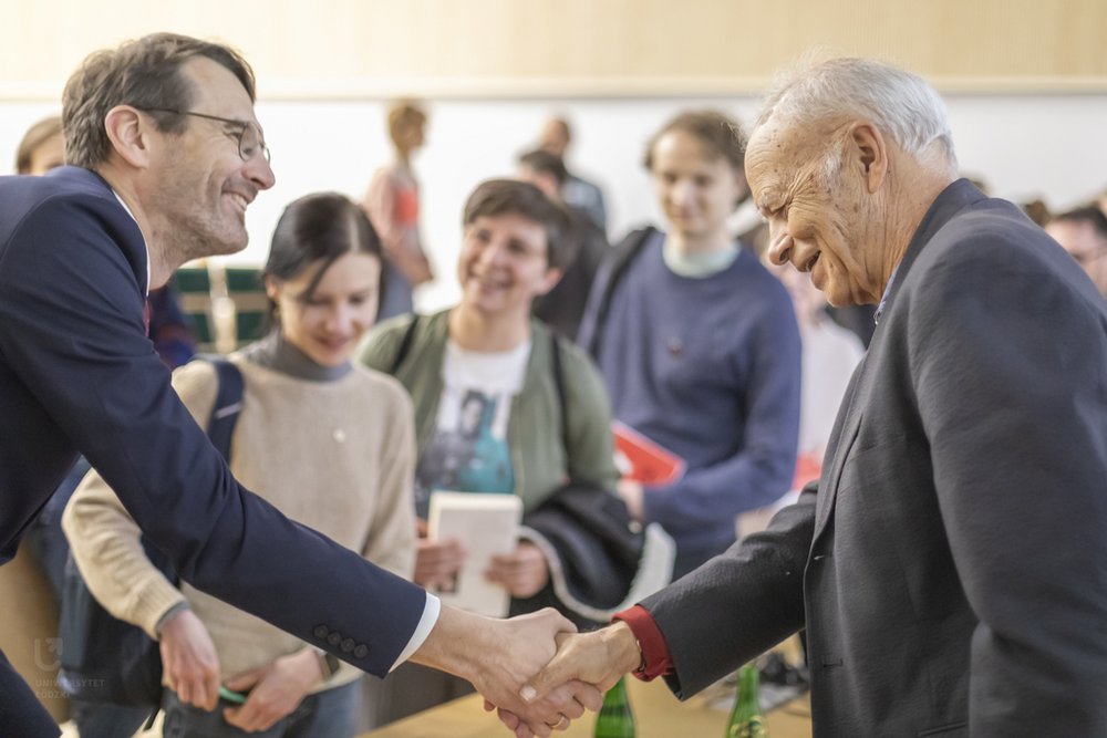 Wykład Rektorski UŁ prof. Petera Singera