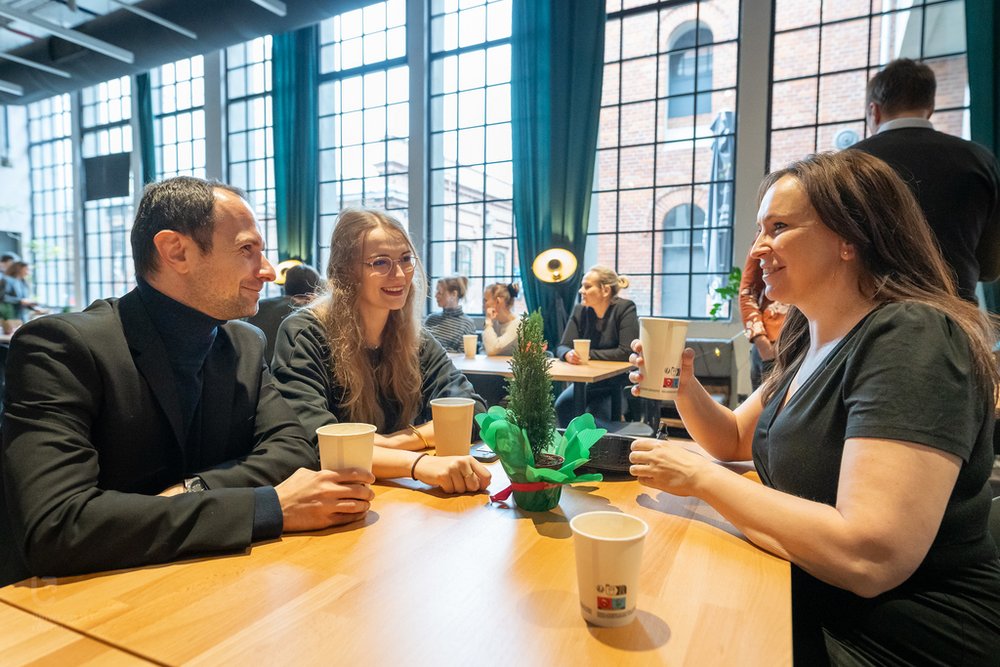 reprezentanci Wydziału Filologicznego podczas śniadania prasowego UŁ