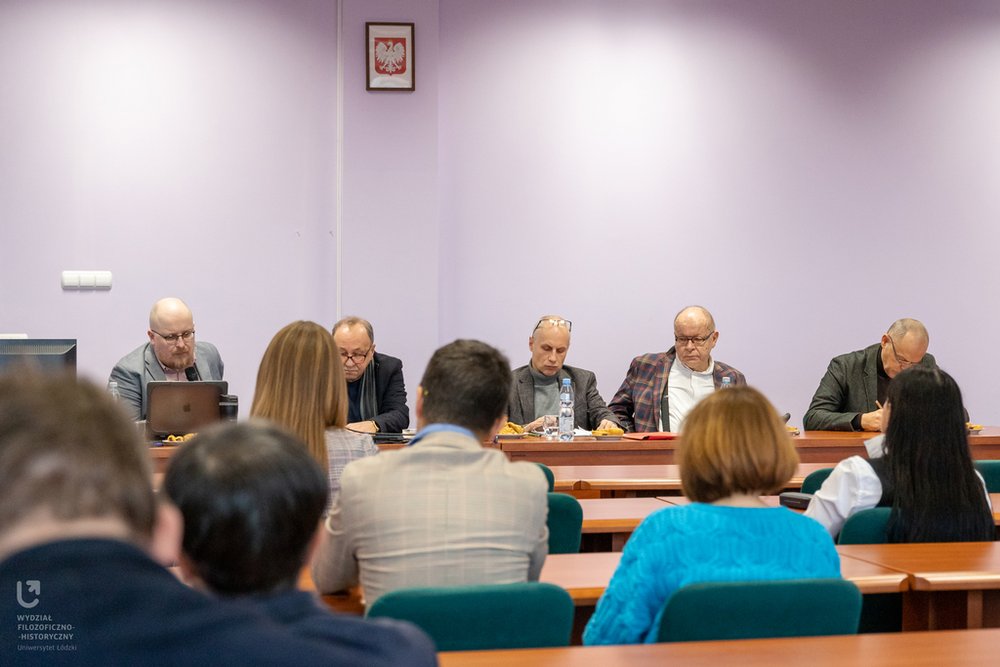 Sympozjum "Klio po przejściach"