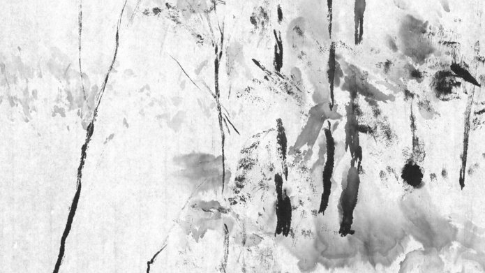 Obraz wykonany techniką suibokugi. Przestawia pejzaż, drzewa. Białe tło, roślinność w kolorze czarnym.