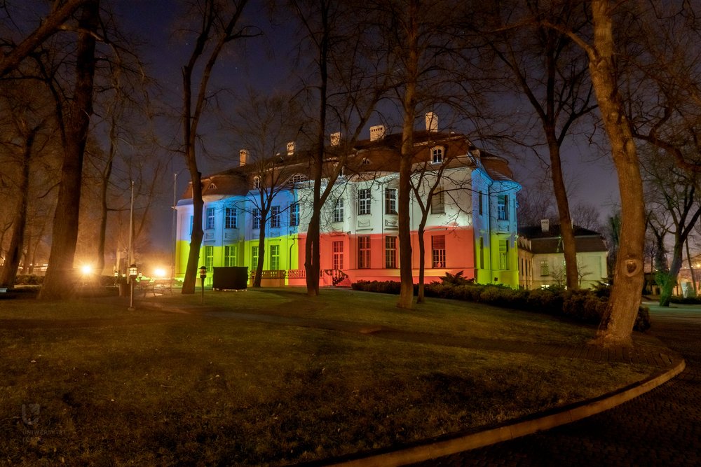 Pałac Biedermanna nocą