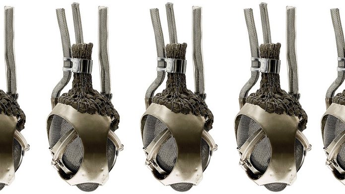 projekt graficzny ze zdjęciami mechanicznego serca