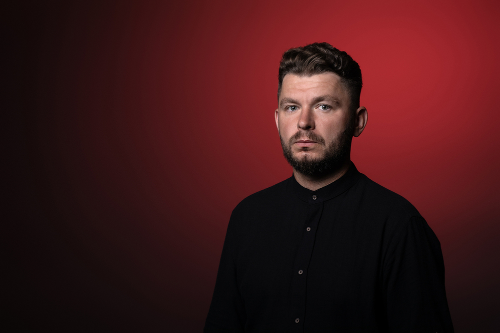 Zdjęcie portretowe dra Dawida Kobiałki