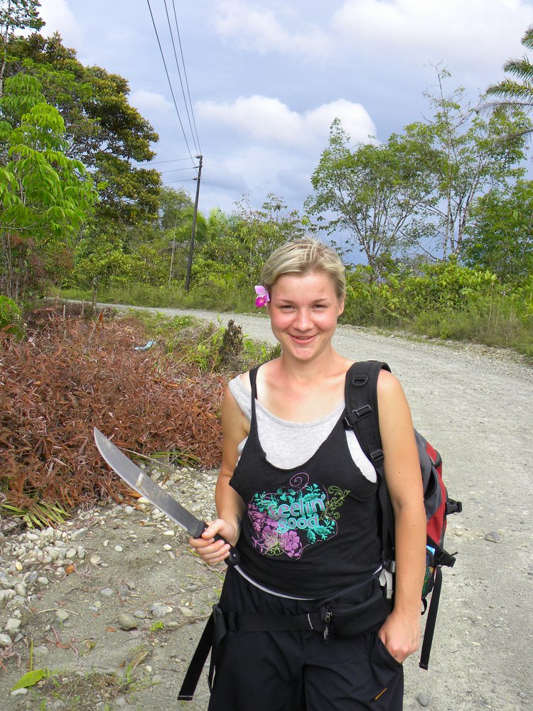 Marta Kolanowska z maczetą