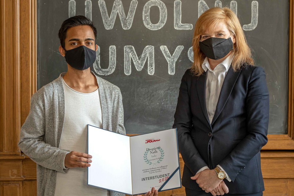 Deepjyoti Nath z Panią Rektor UŁ