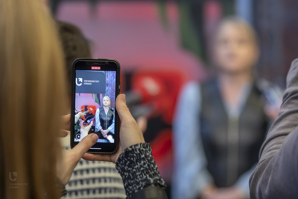 Marzena Mirewicz-Czumaczenko, autorka wystawy „Obecność T2b. Pramatki – kontynuacja”