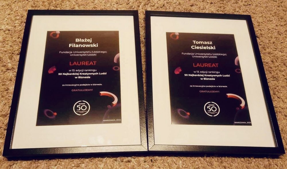 Dyplomy dr. Tomasza Ciesielskiego i dr. Błażeja Filanowskiego