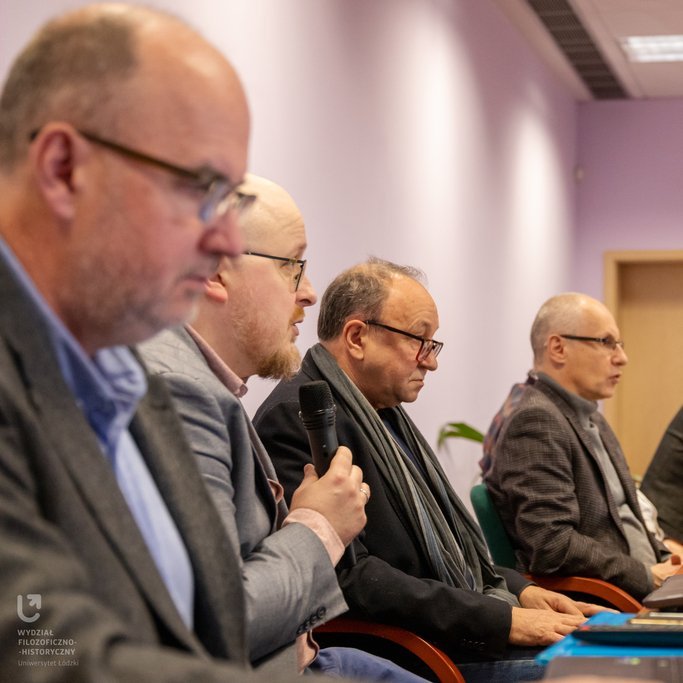 Sympozjum "Klio po przejściach"