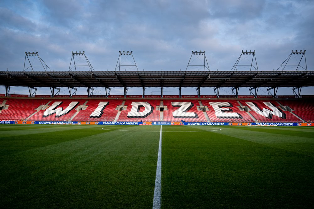 Studenci dziennikarstwa UŁ na stadionie Widzewa Łódź