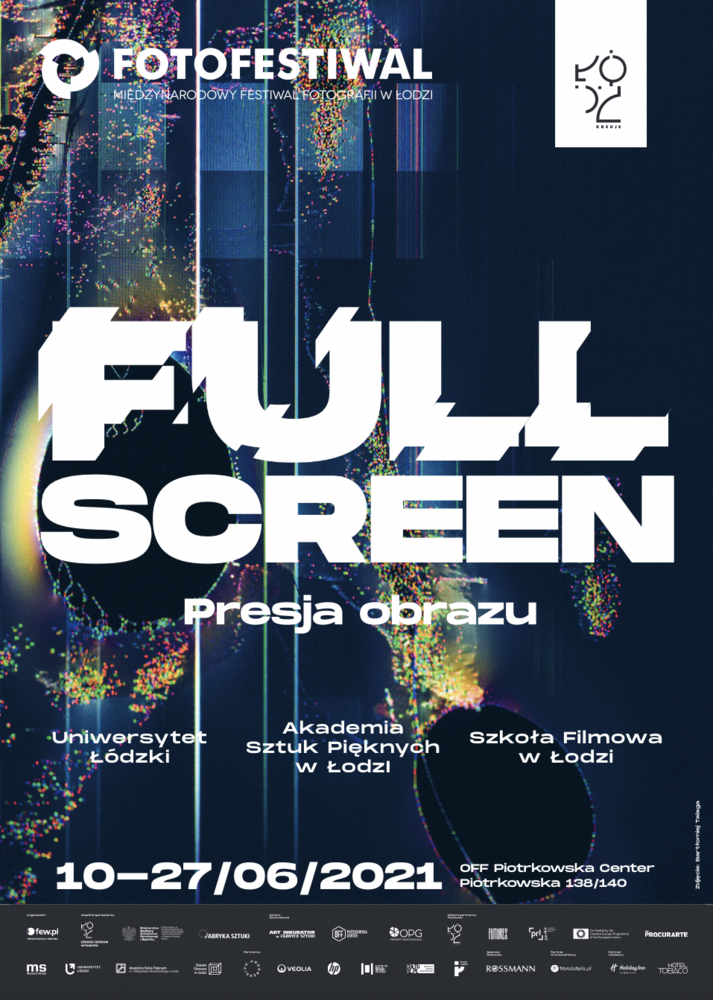 Plakat wydarzenia, tytuł festiwalu na abstrakcyjnym tle