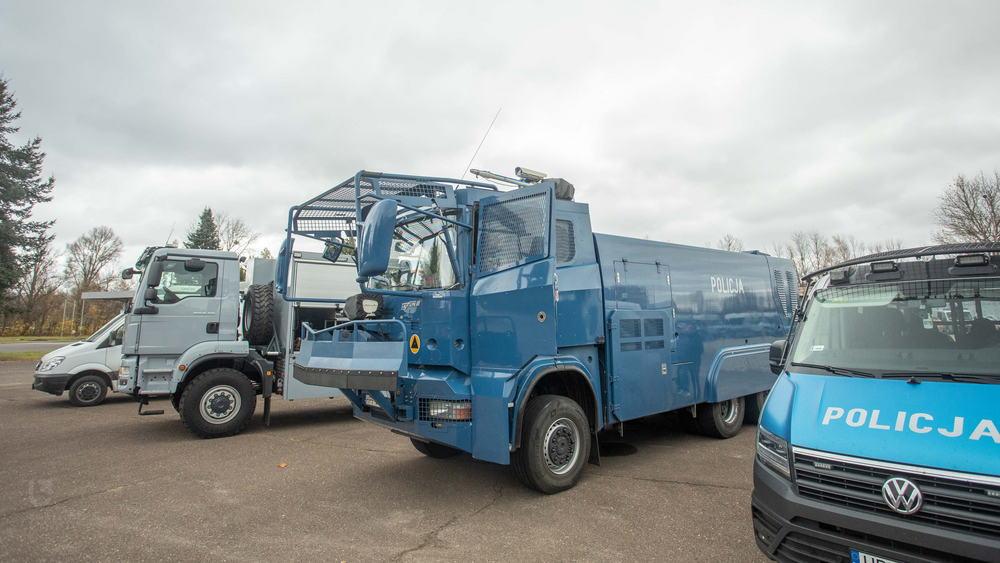 Sprzęt bojowy oddziału prewencji w Łodzi