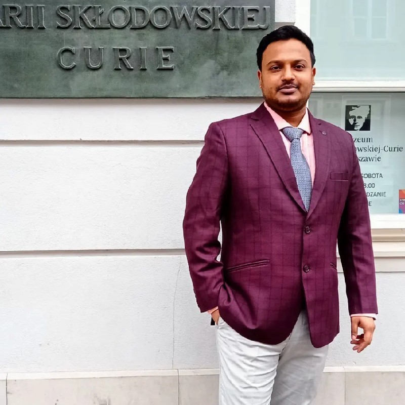 Zdjęcie portretowe dra Sujoy Dasa