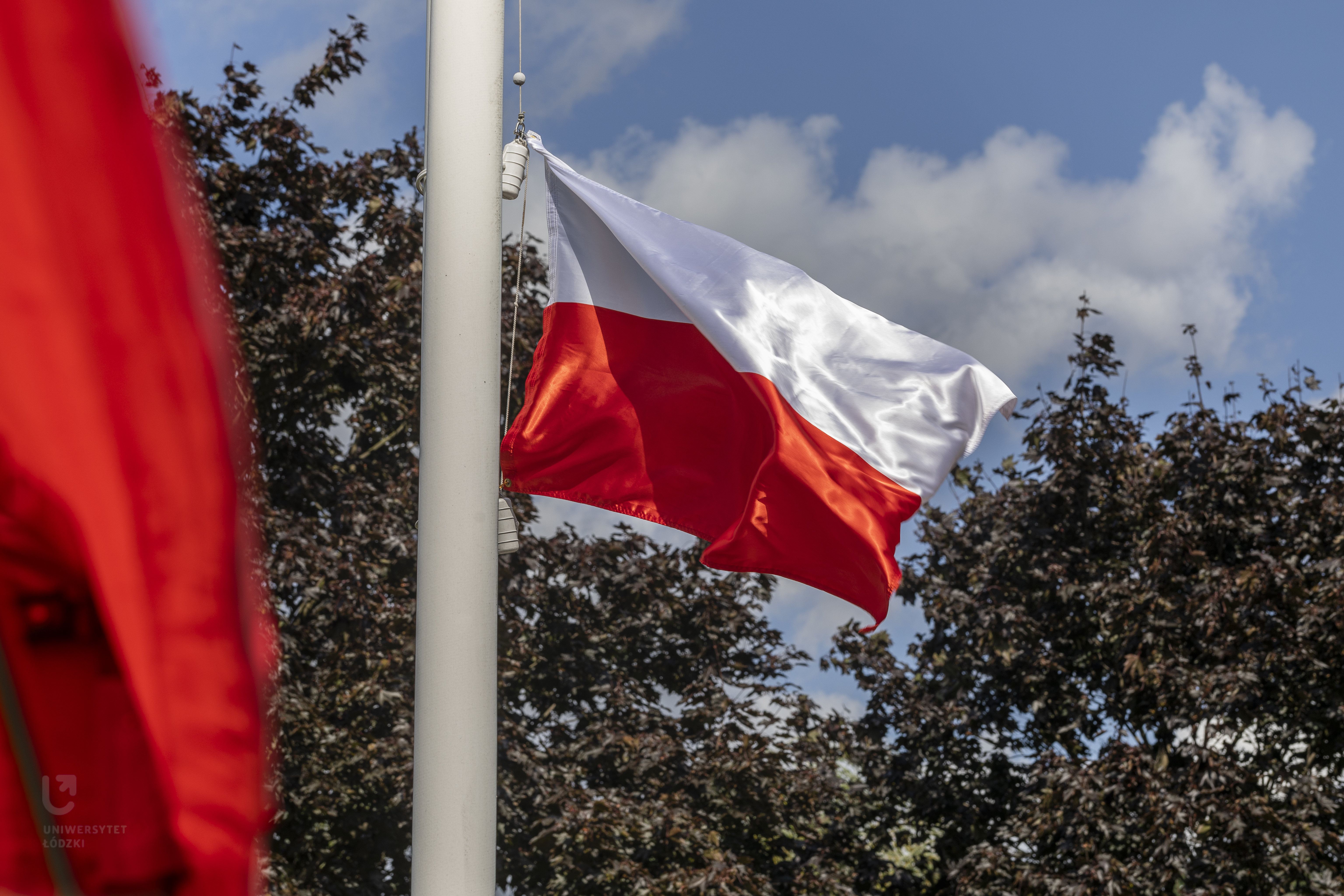 Biało-czerwona flaga