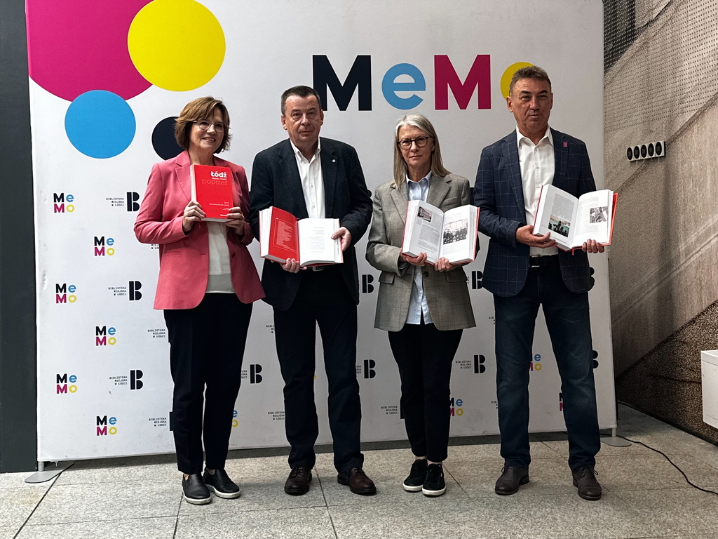 Uczestnicy konferencji prasowej zapowiadającej premierę 5. tomu monografii „Łódź poprzez wieki. Historia miasta” 