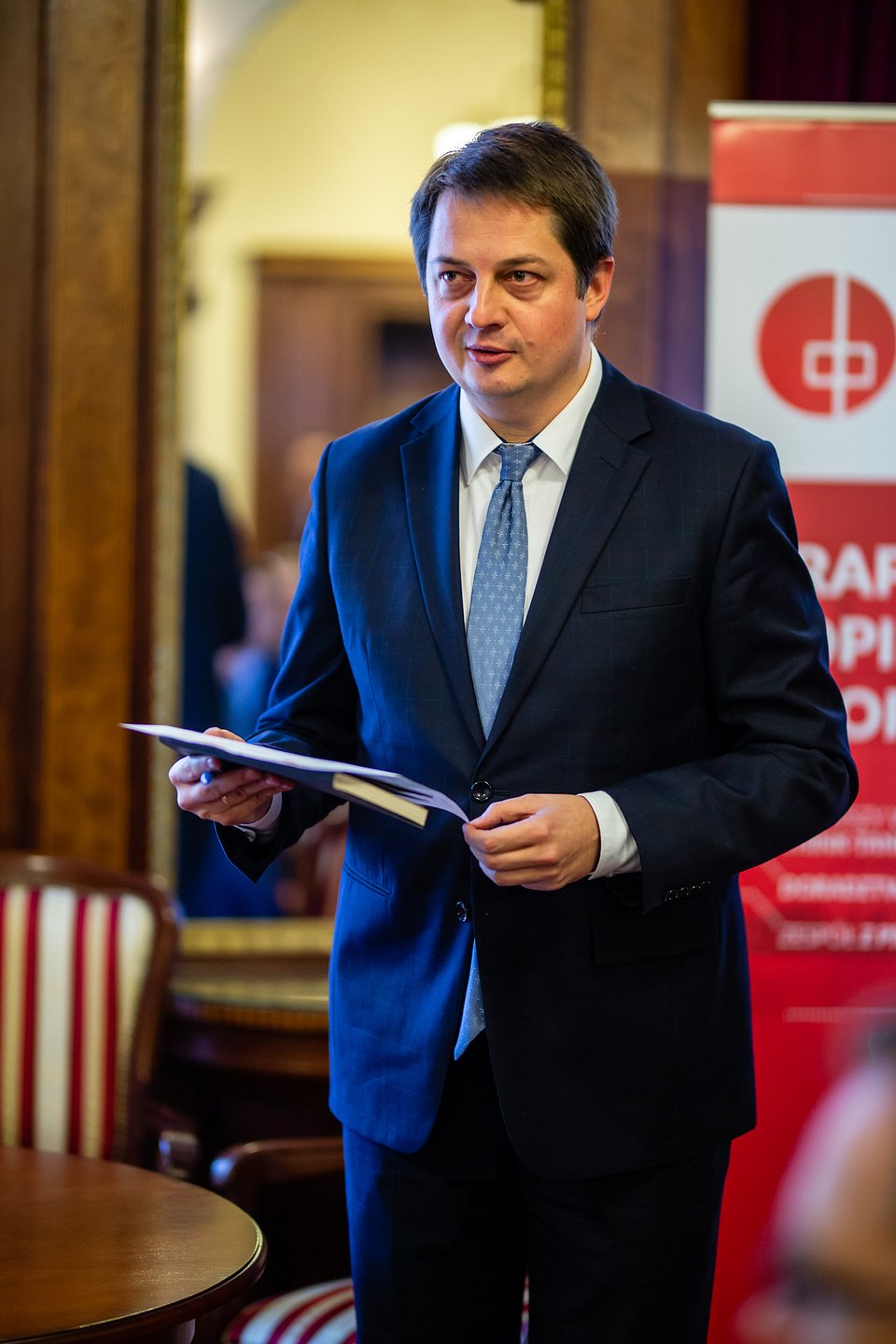 prof. Dominik Mierzejewski podczas przemówienia