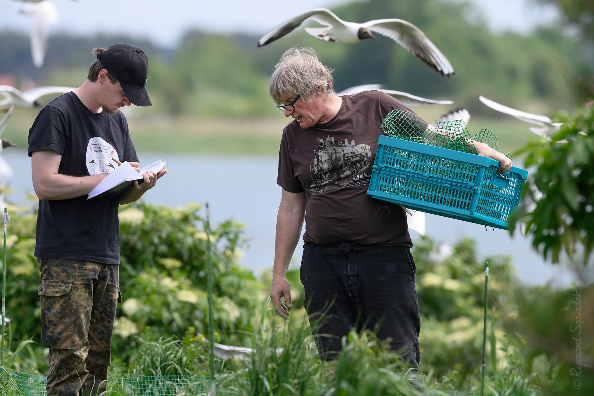 Naukowcy pracujący na rzecz ochrony przyrody